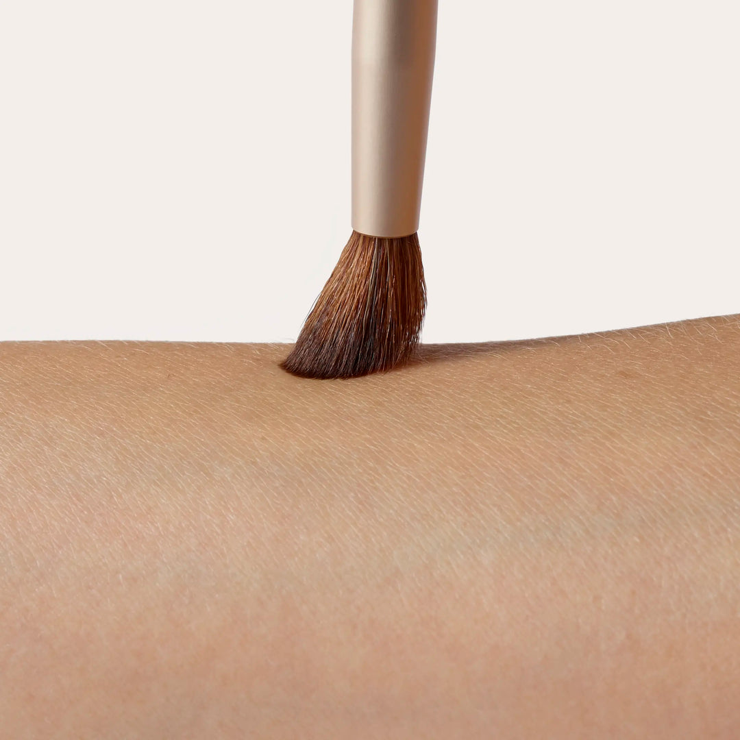 Pro Series Vegan Makeup Brush - Crease Brush - Jane Iredale Mineral Makeup Australia